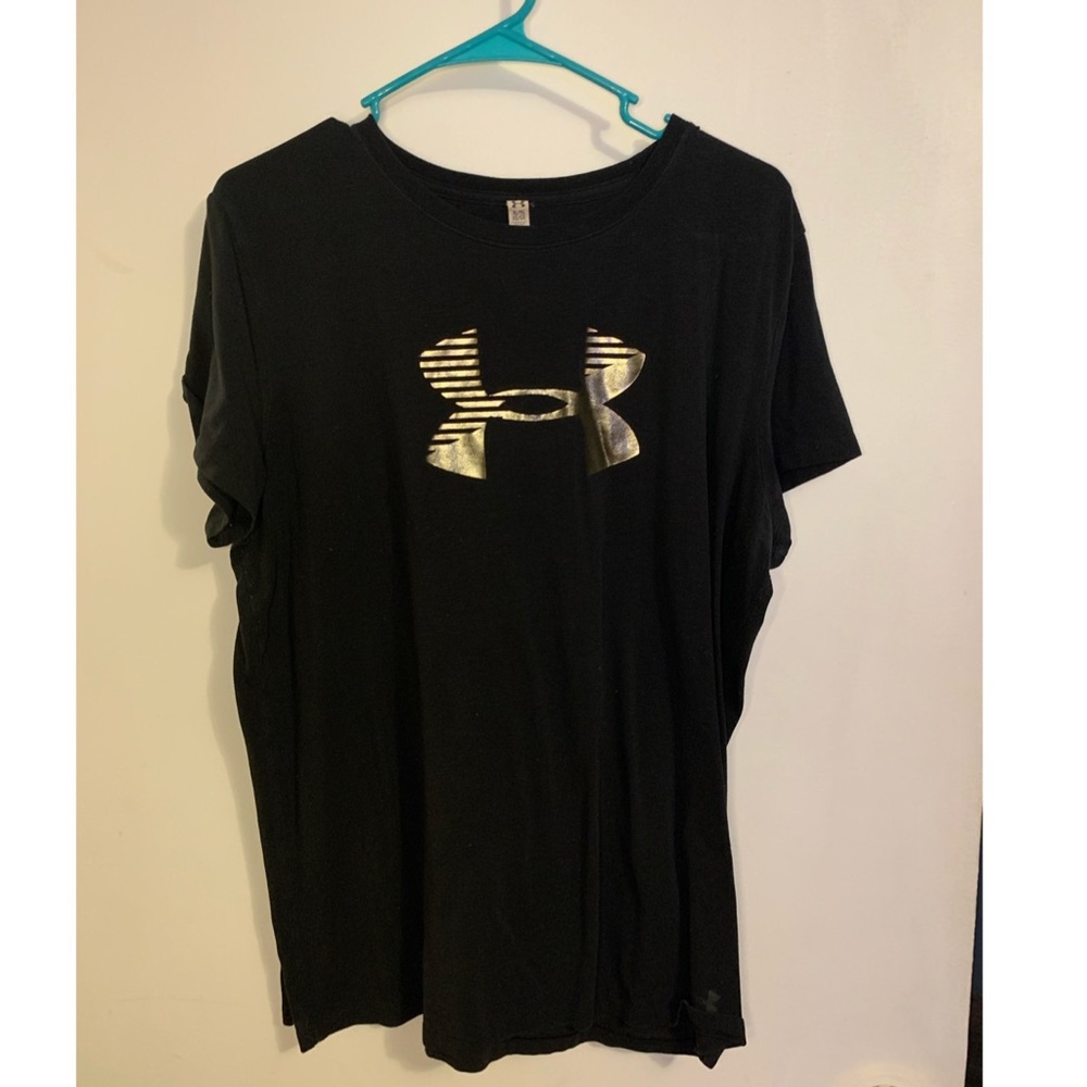 UA tee